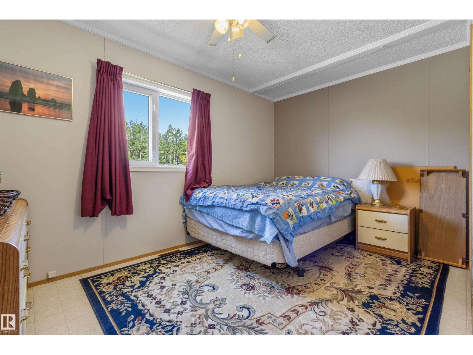 4905 46 AV - Image 18