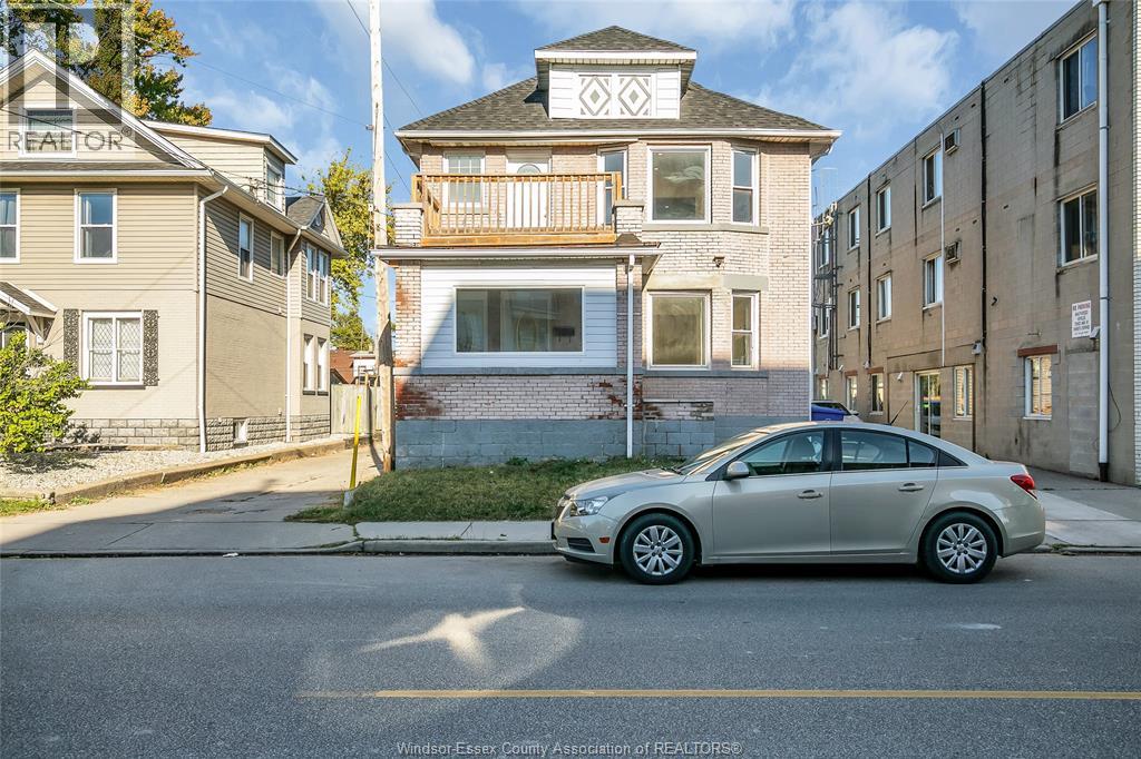 280 CAMPBELL AVENUE - 1