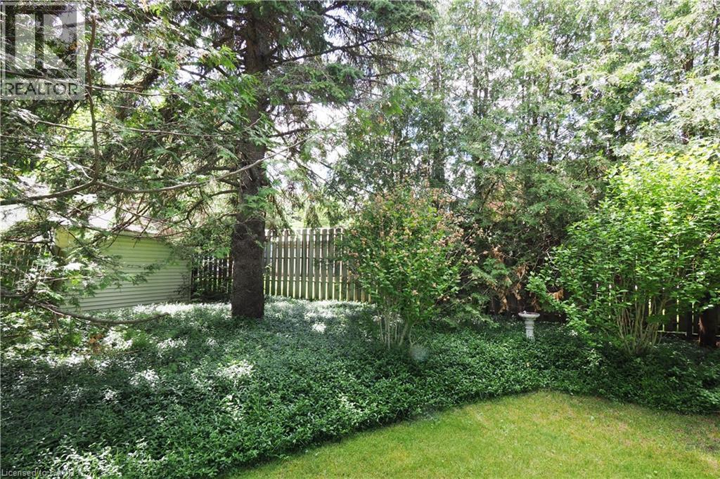 835 YORK Avenue N - 42