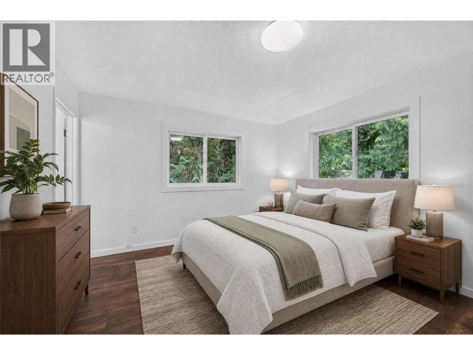 671 Old Town Road - 21