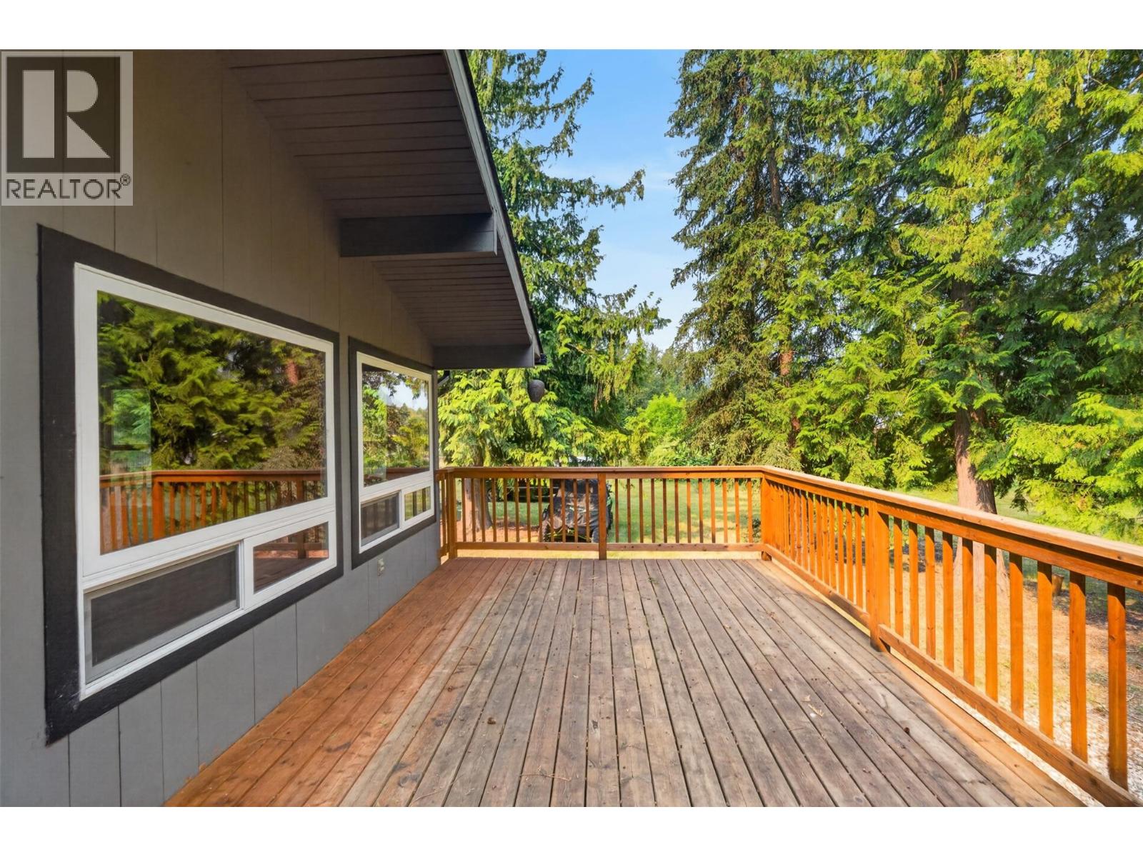 671 Old Town Road - 69