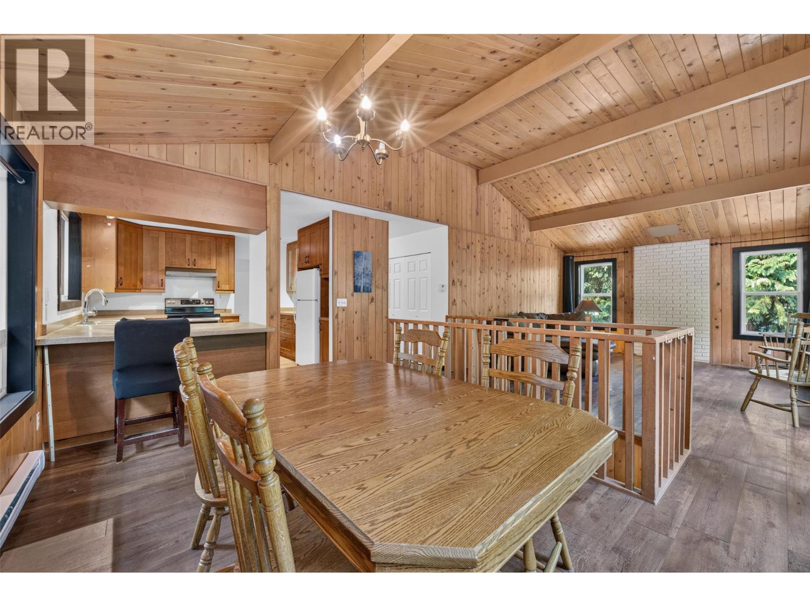 671 Old Town Road - 12