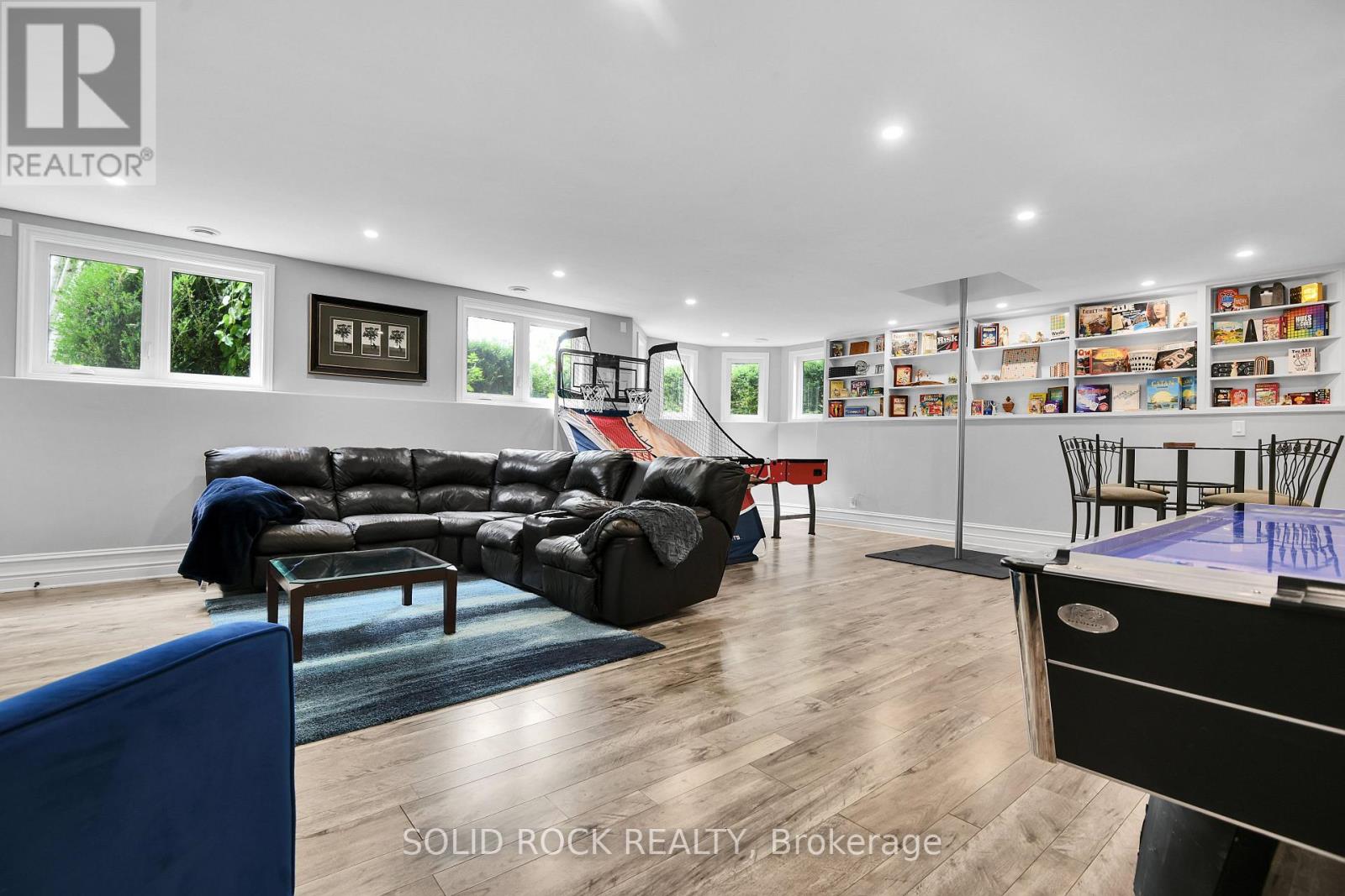 7040 DONWEL DRIVE - Image 26