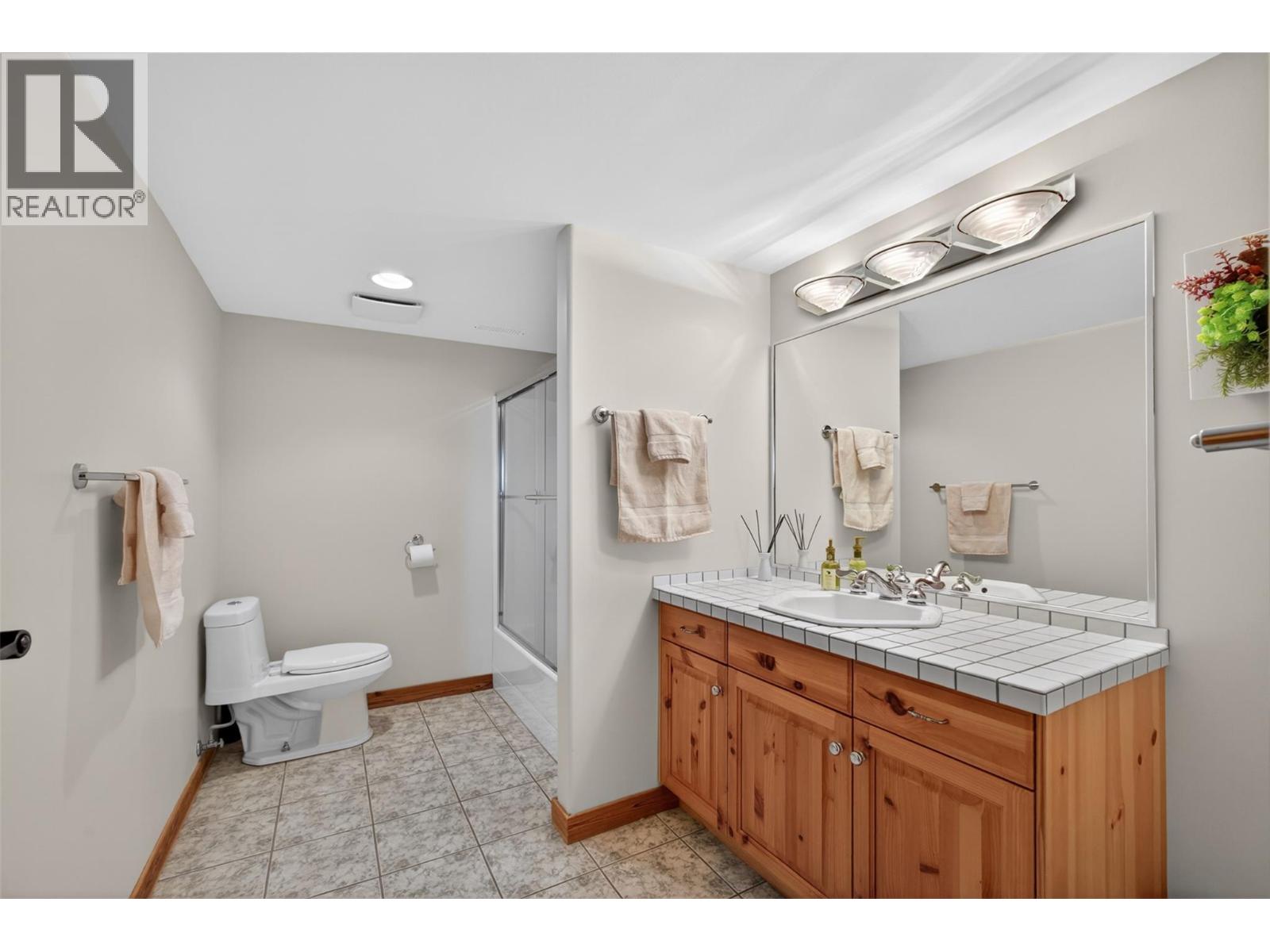  7319 Trapper Court, Kelowna