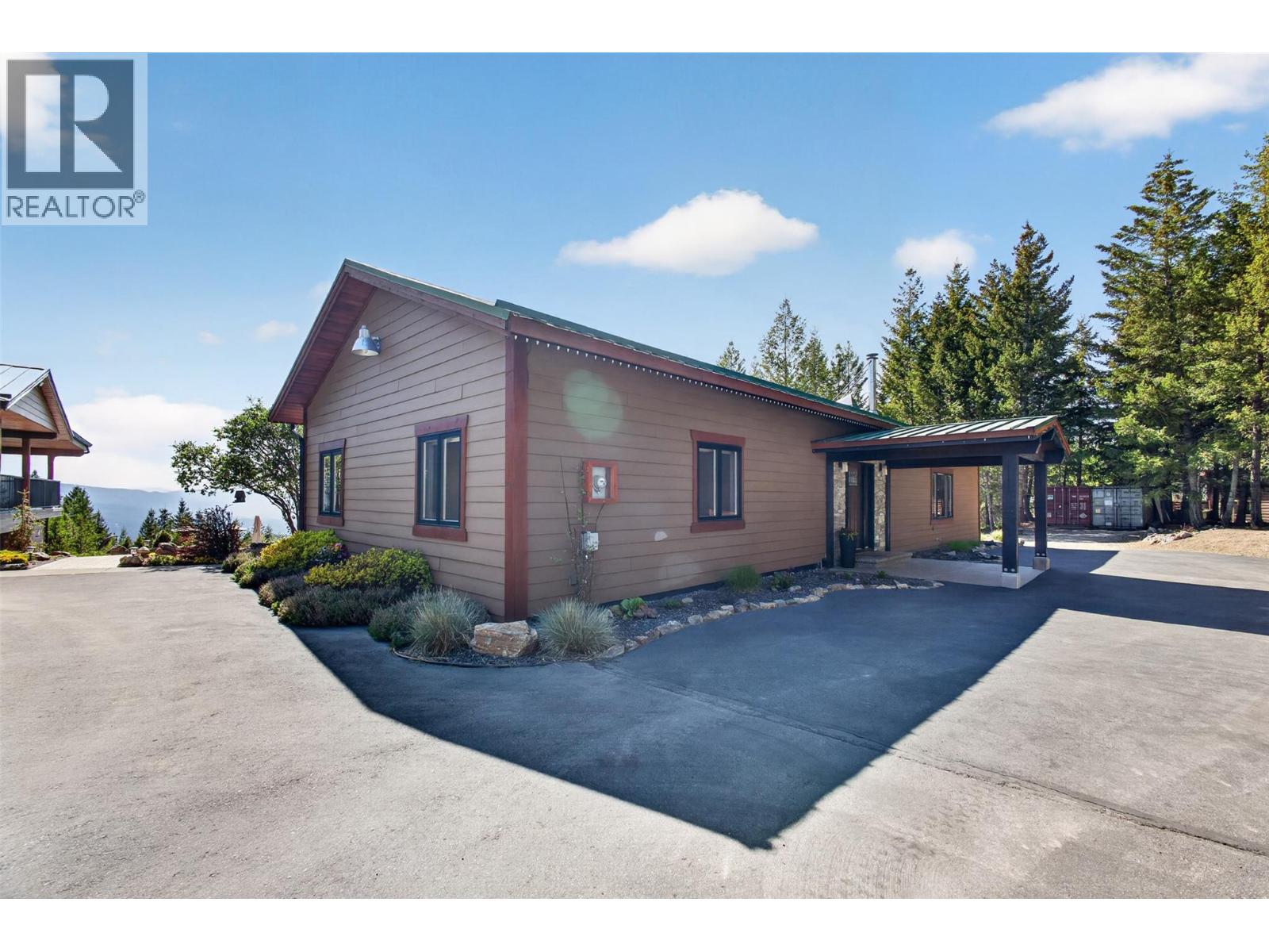  7319 Trapper Court, Kelowna