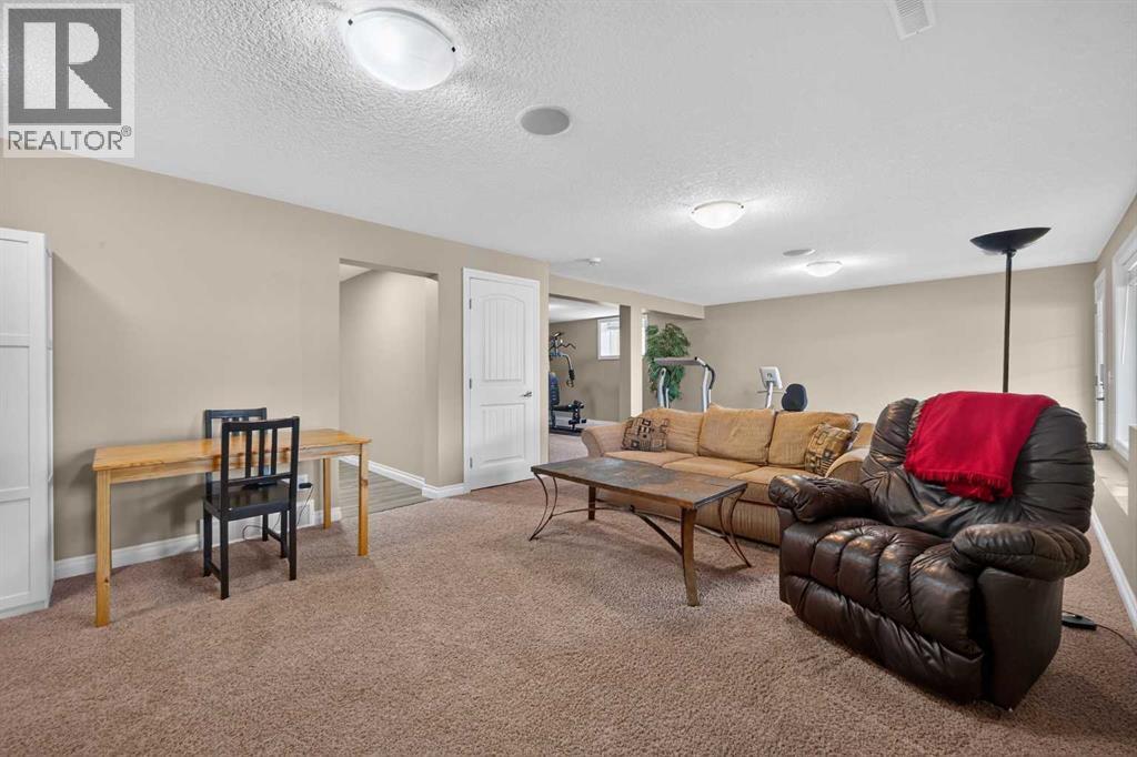 138 Hanson Drive NE - 36