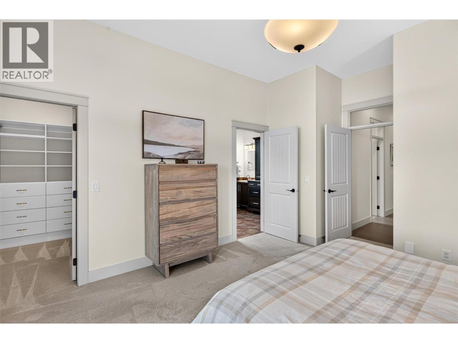 788 Crozier Avenue - 18