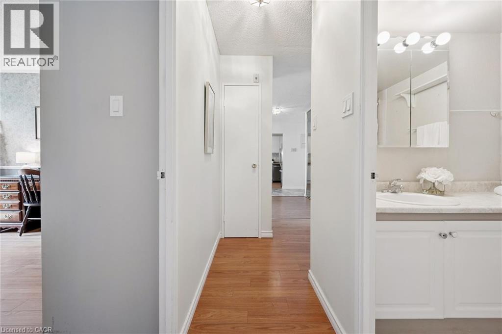 #304 65 WESTMOUNT Road N - 21