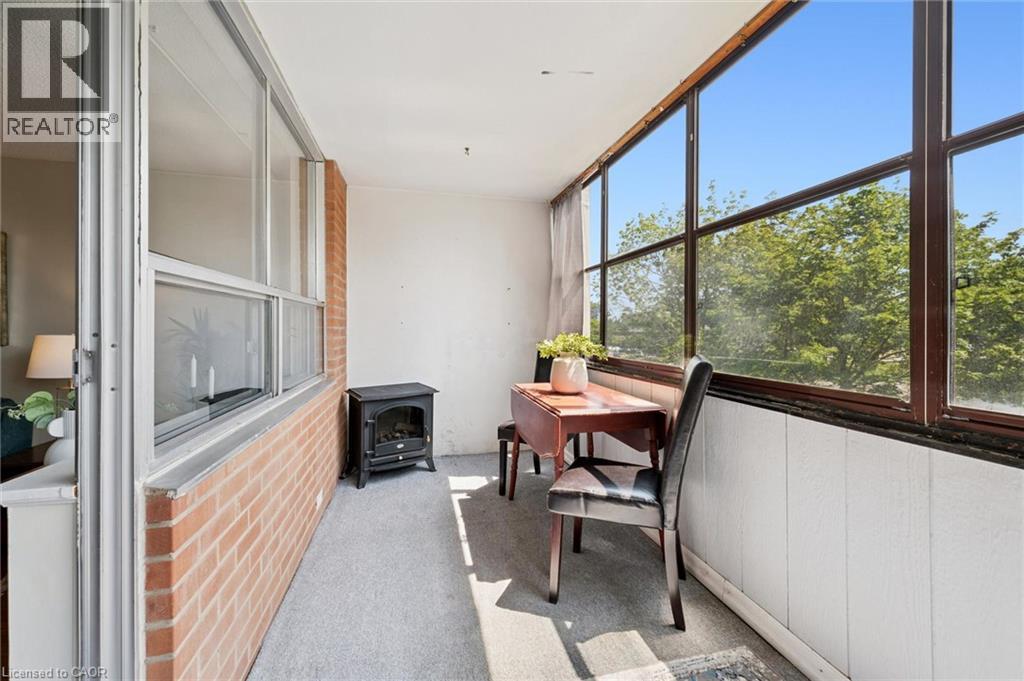 #304 65 WESTMOUNT Road N - 19