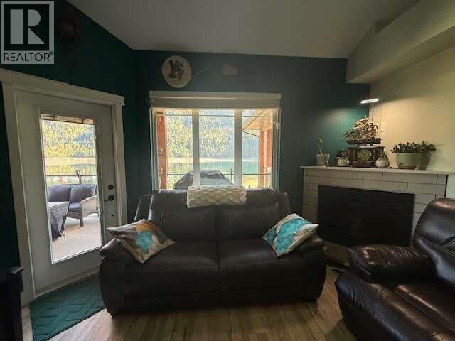 #315 5570 Broadwater Road - 14