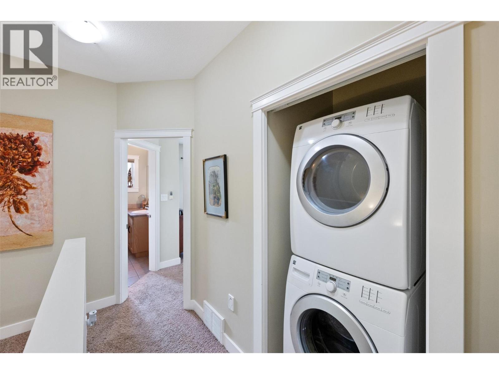#103 123 Green Avenue W - 33