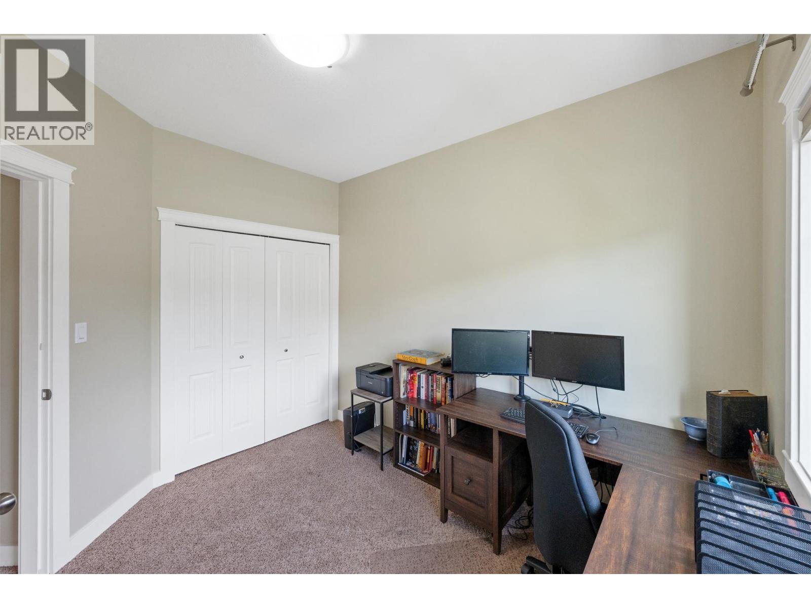 #103 123 Green Avenue W - 31