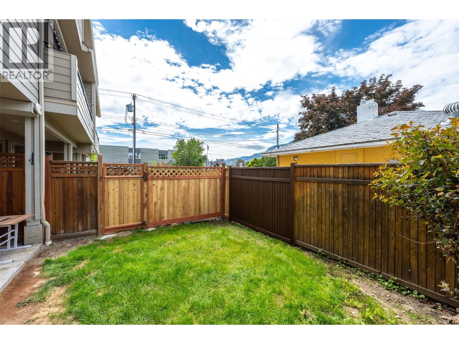#103 123 Green Avenue W - 41