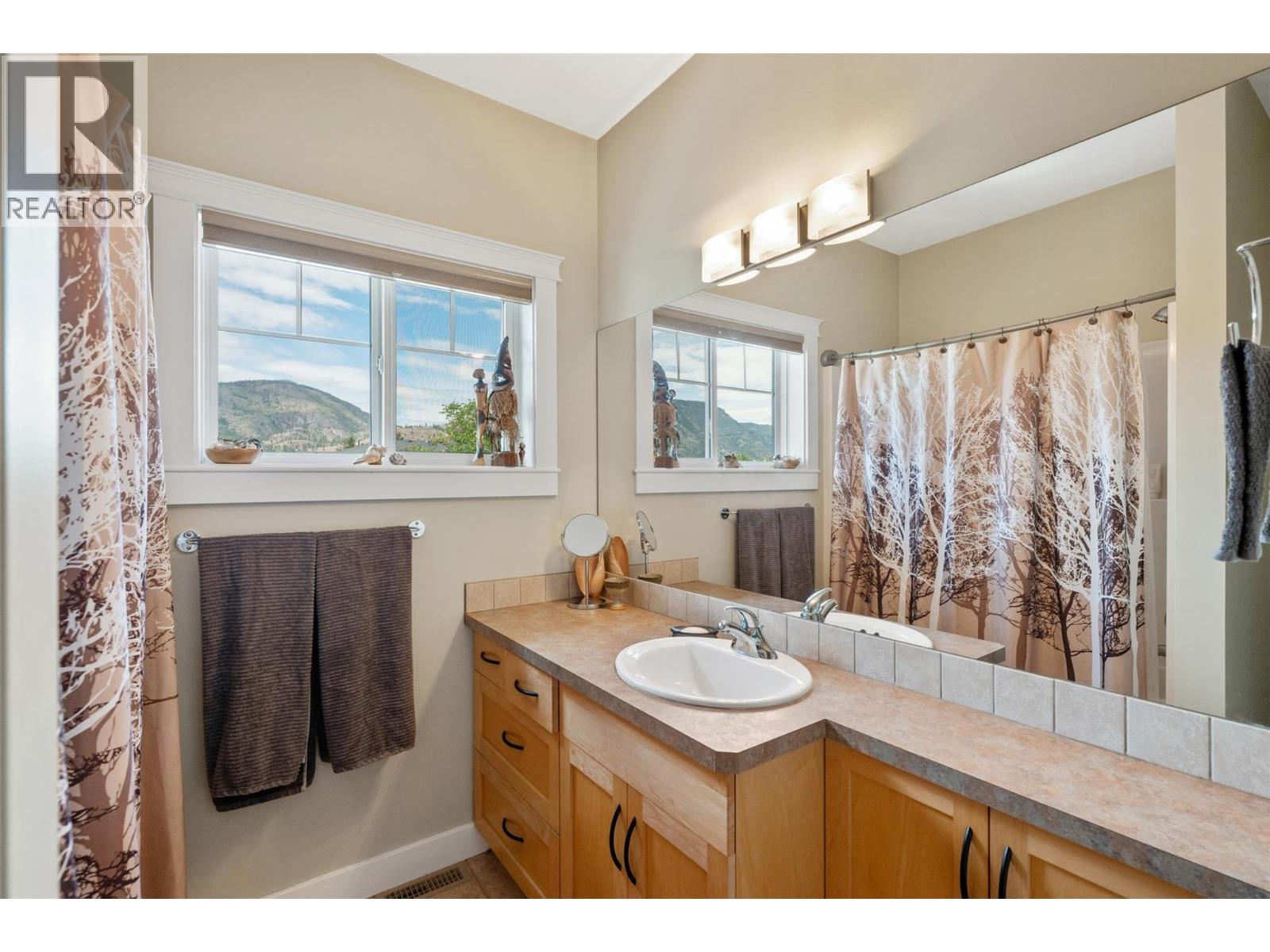 #103 123 Green Avenue W - 25