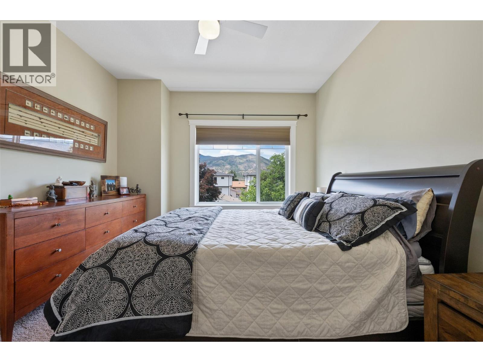 #103 123 Green Avenue W - 22
