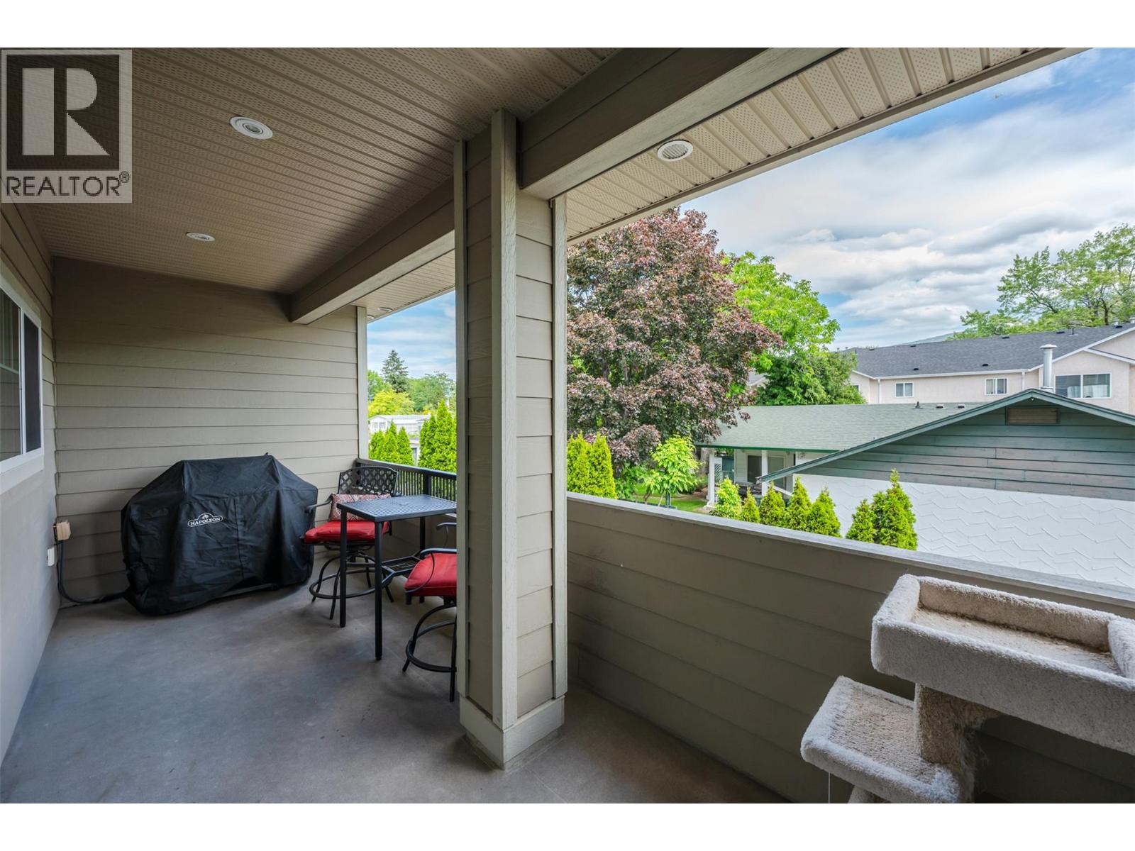 #103 123 Green Avenue W - 18