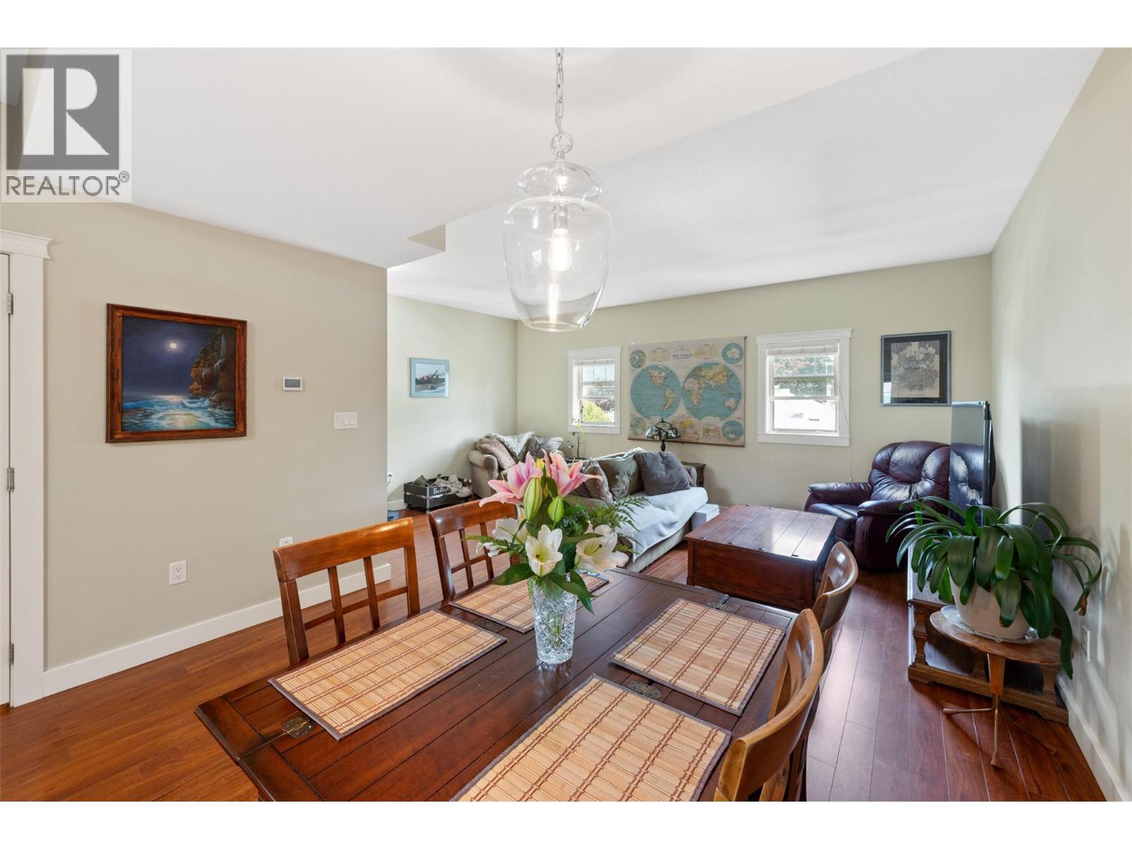 #103 123 Green Avenue W - 4