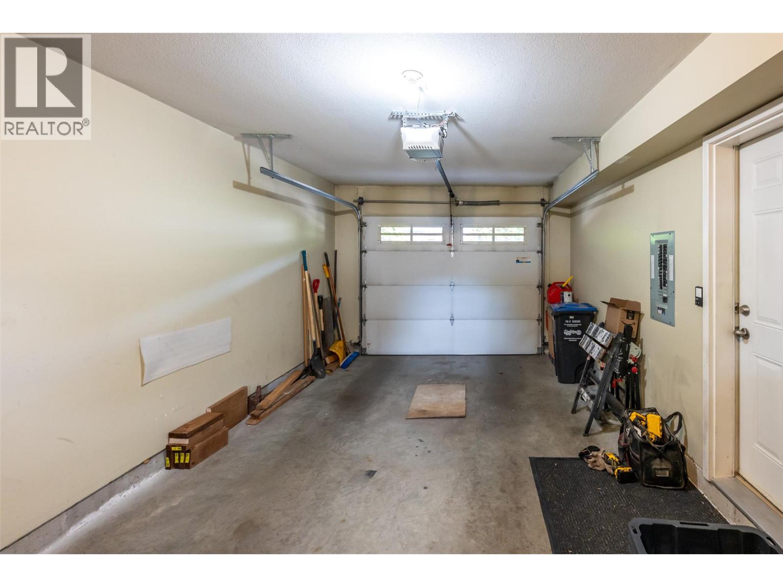 #103 123 Green Avenue W - 36