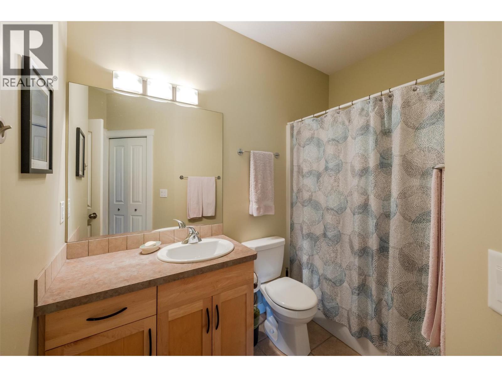 #103 123 Green Avenue W - 29