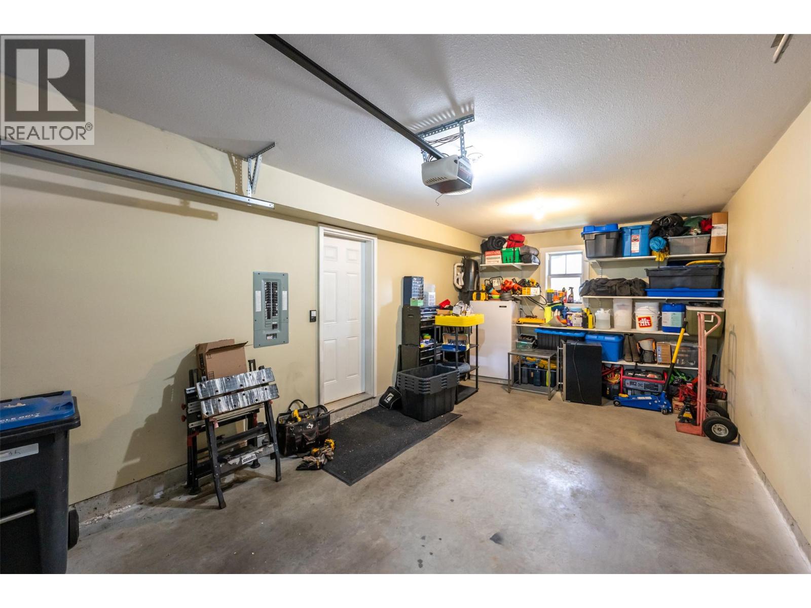#103 123 Green Avenue W - 37