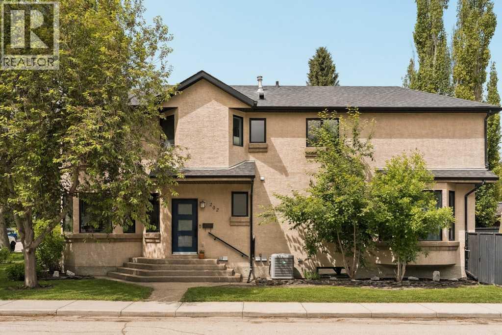 202 26 Avenue NW - 1