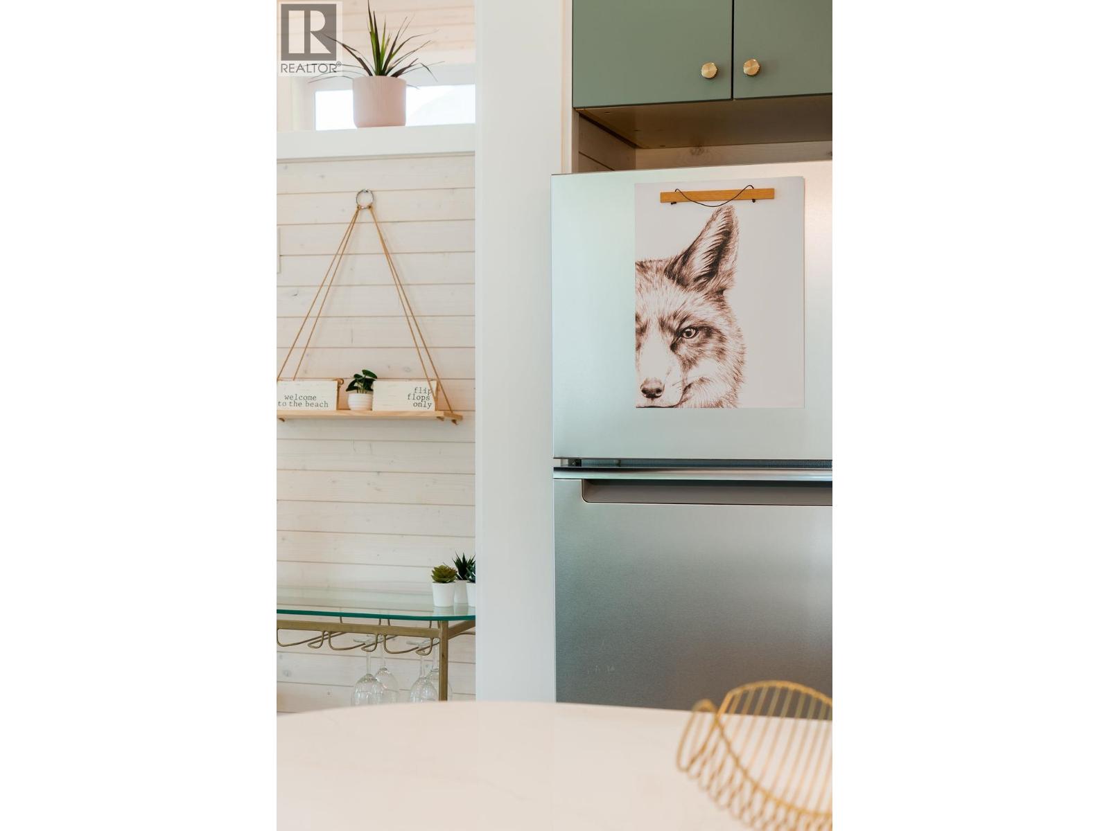 14 E CROKER ISLAND, North Vancouver
