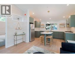 14 E Croker Island, North Vancouver, BC V0V0V0 Photo 7