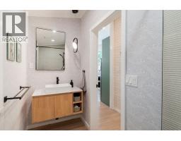14 E Croker Island, North Vancouver, BC V0V0V0 Photo 23