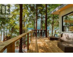 14 E Croker Island, North Vancouver, BC V0V0V0 Photo 40