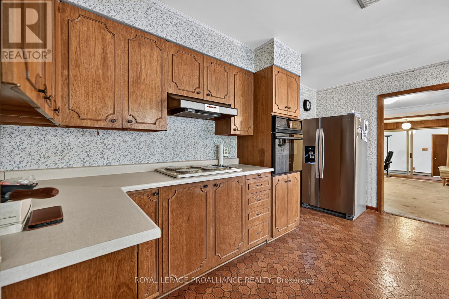 390 JAMES STREET W - 12