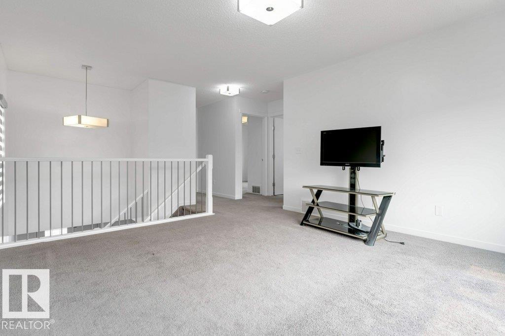 3007 13 AV NW - 29