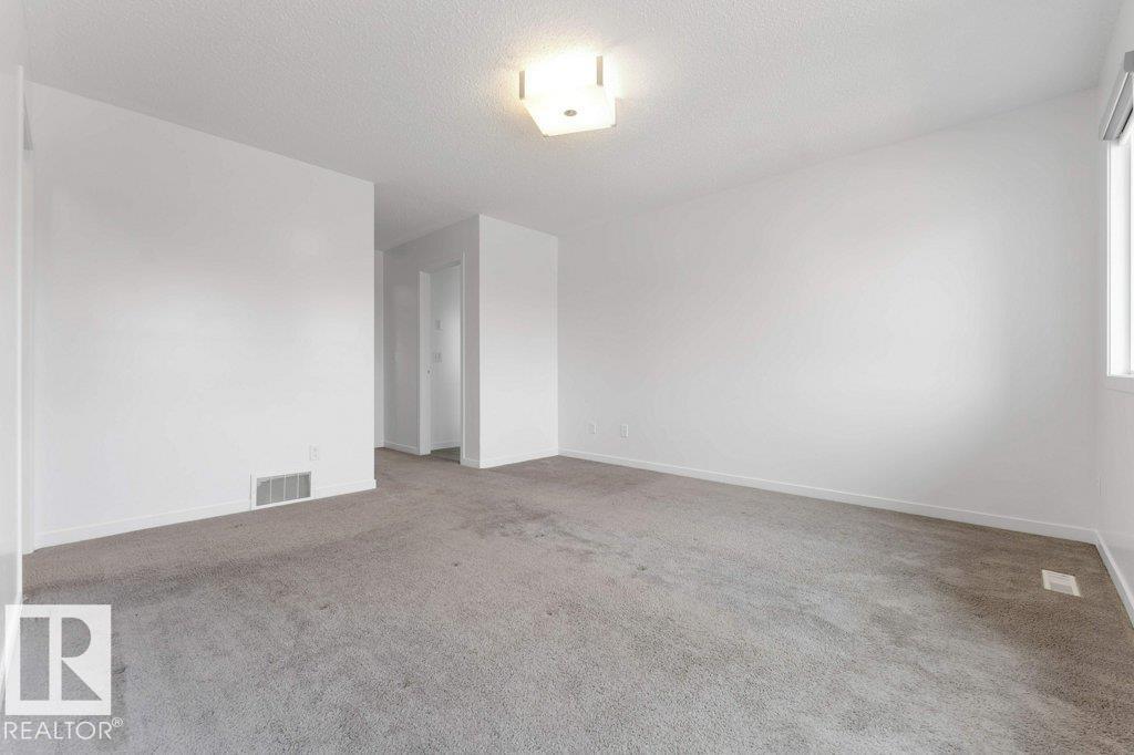 3007 13 AV NW - 23