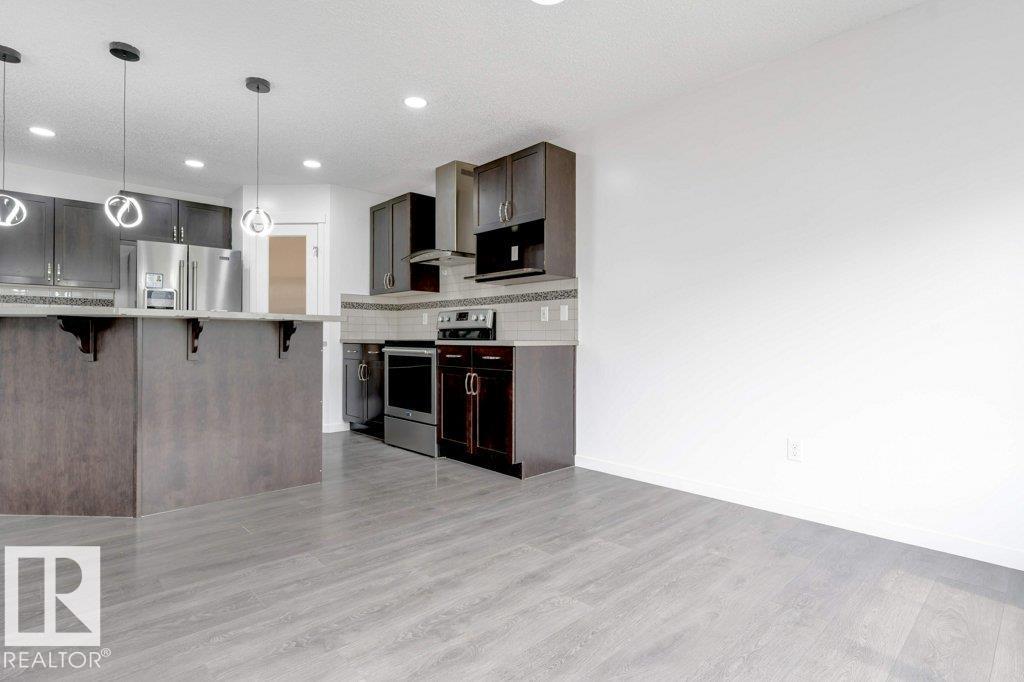3007 13 AV NW - 8