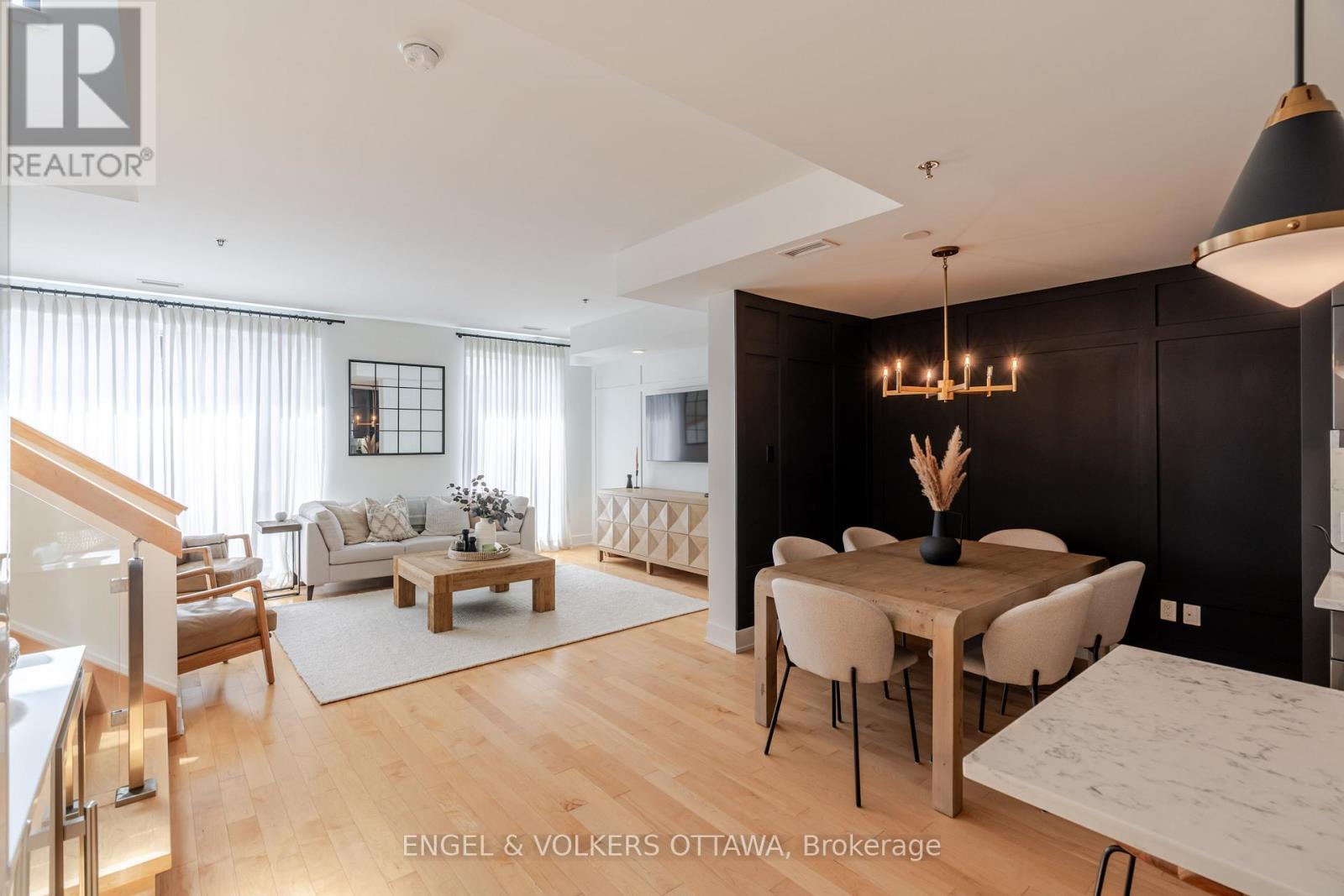 #218 197 LISGAR STREET - 11
