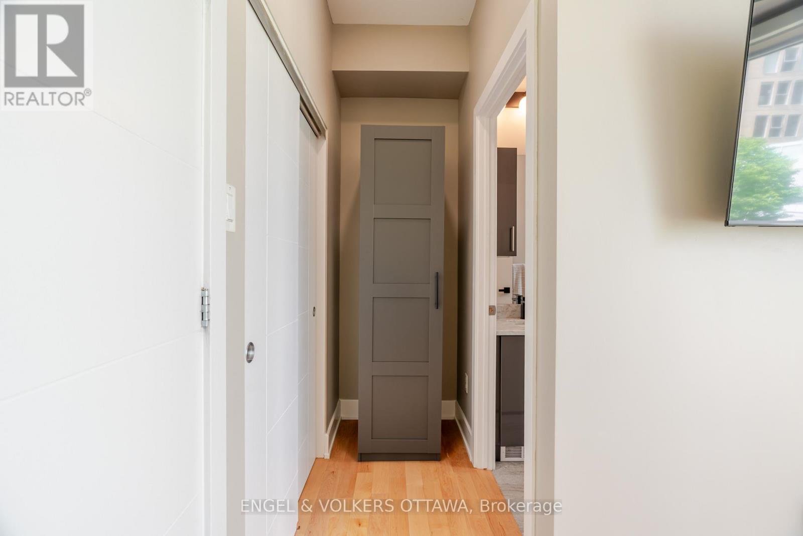 #218 197 LISGAR STREET - 24