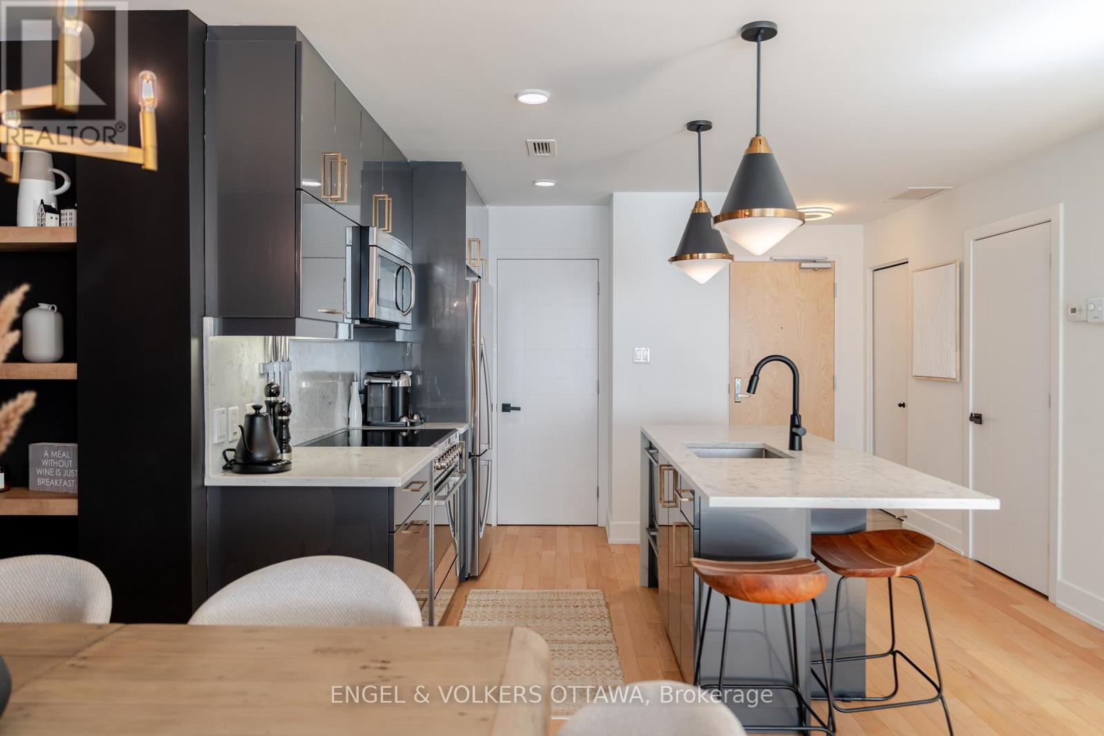#218 197 LISGAR STREET - 8