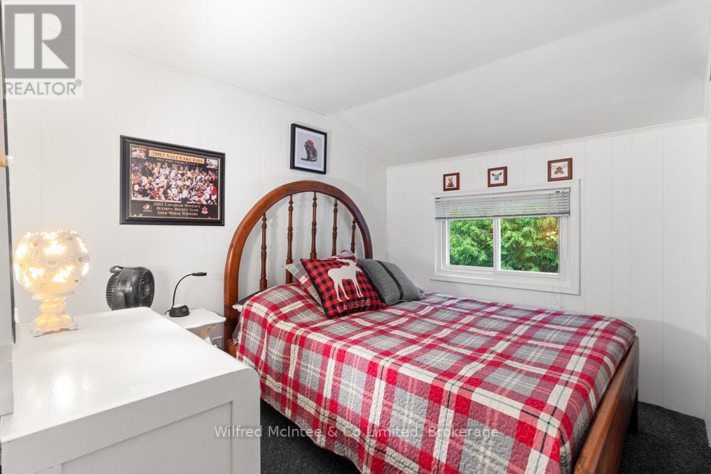 206 FIRST STREET N - Image 37