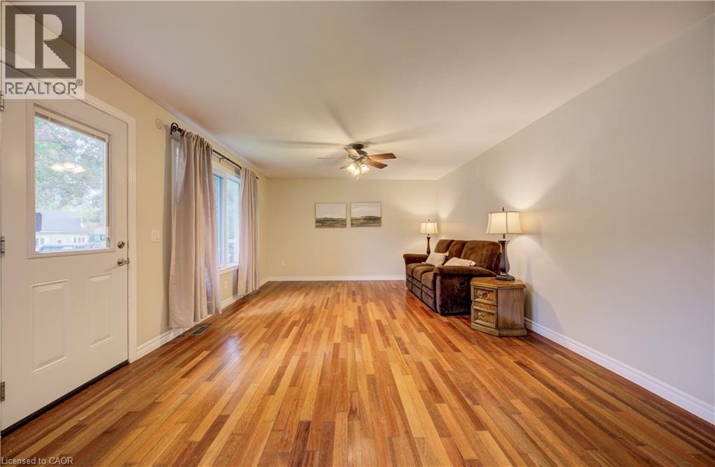 260 EGREMONT Street S - 9