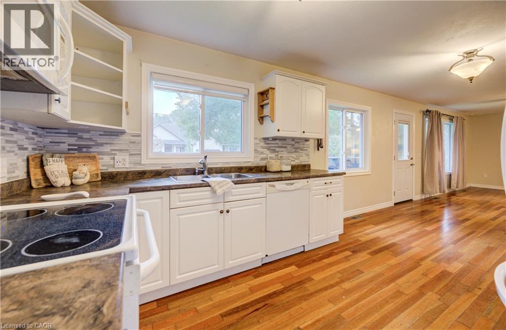 260 EGREMONT Street S - 13