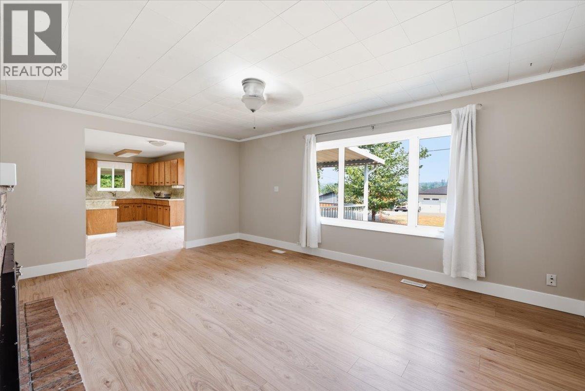 3585 Warner Avenue - 9