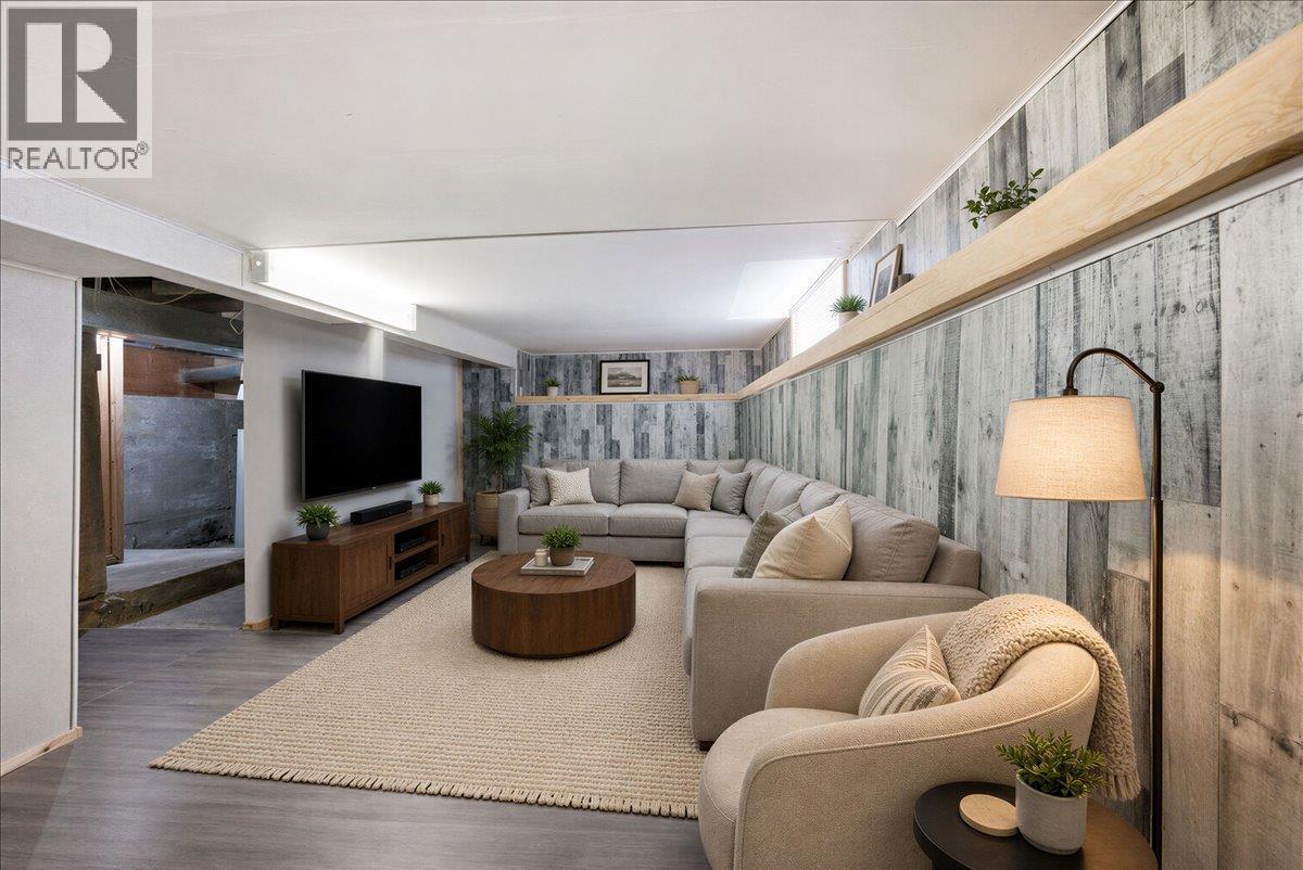 3585 Warner Avenue - 37