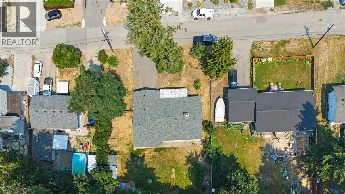 3585 Warner Avenue - 41