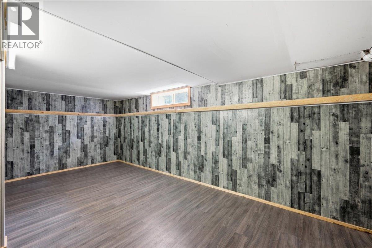 3585 Warner Avenue - 36