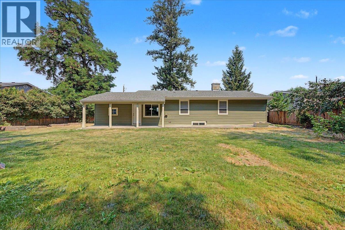 3585 Warner Avenue - 49