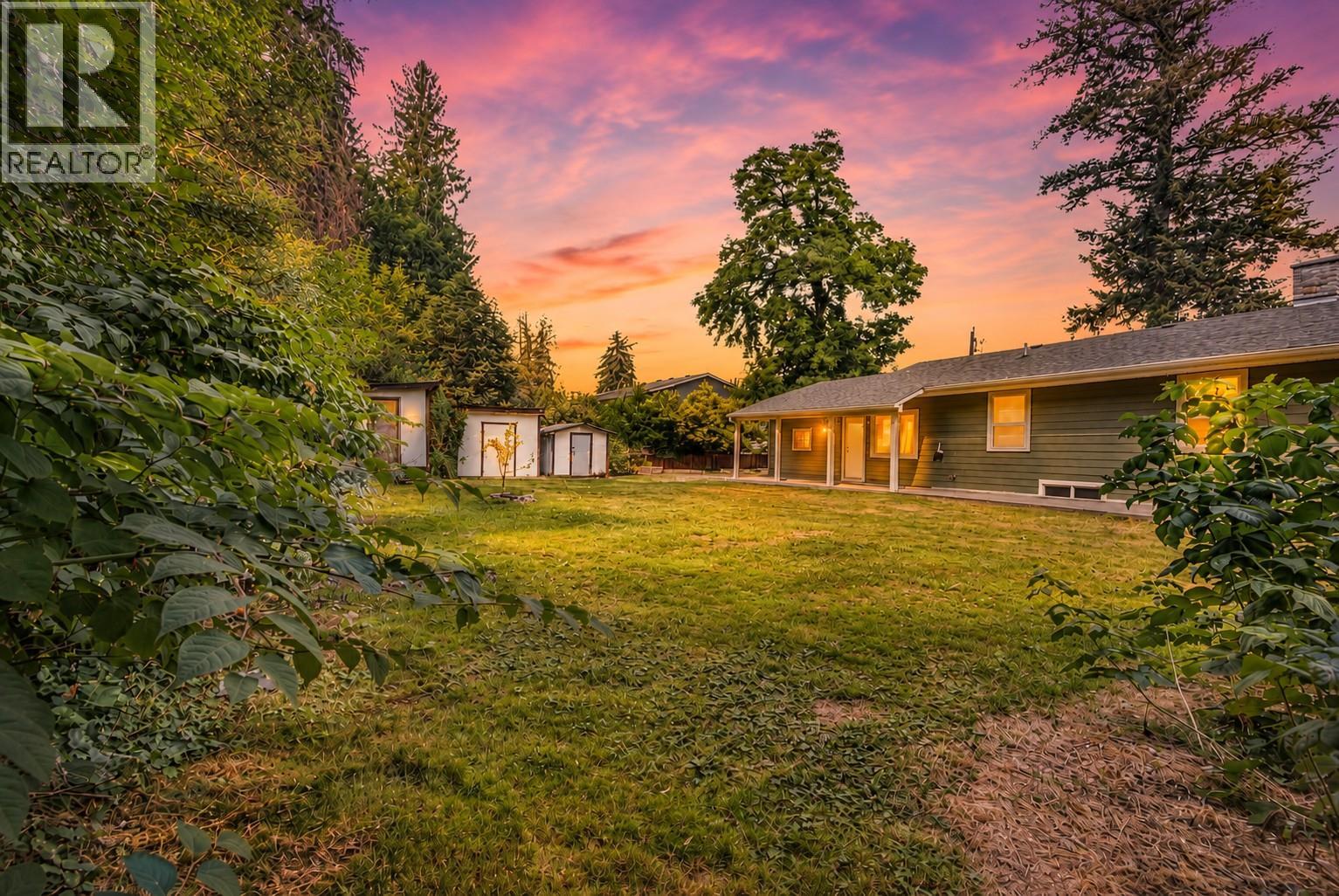 3585 Warner Avenue - 51