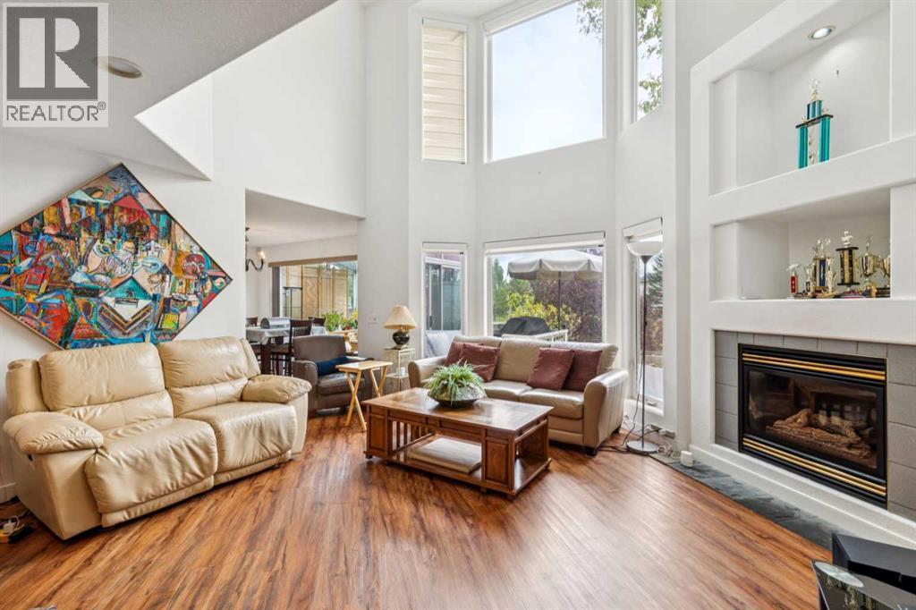 23 Sierra Nevada Close SW, Signal Hill, Calgary photo 4