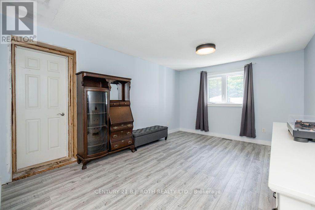 1844 OAKWOOD ROAD - 25
