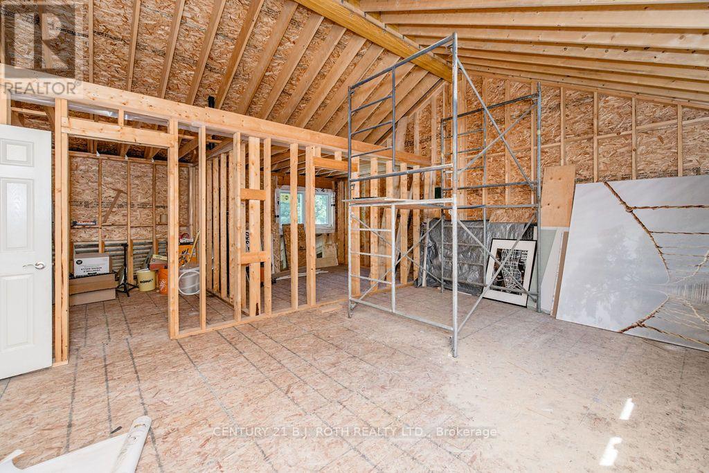 1844 OAKWOOD ROAD - 28
