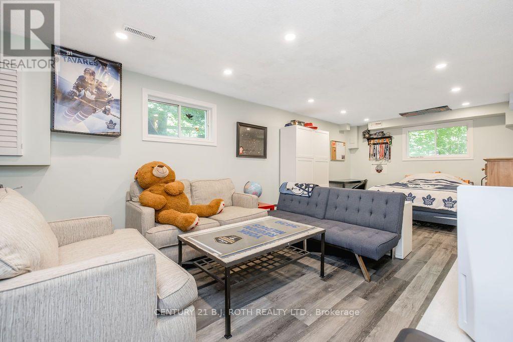1844 OAKWOOD ROAD - 33