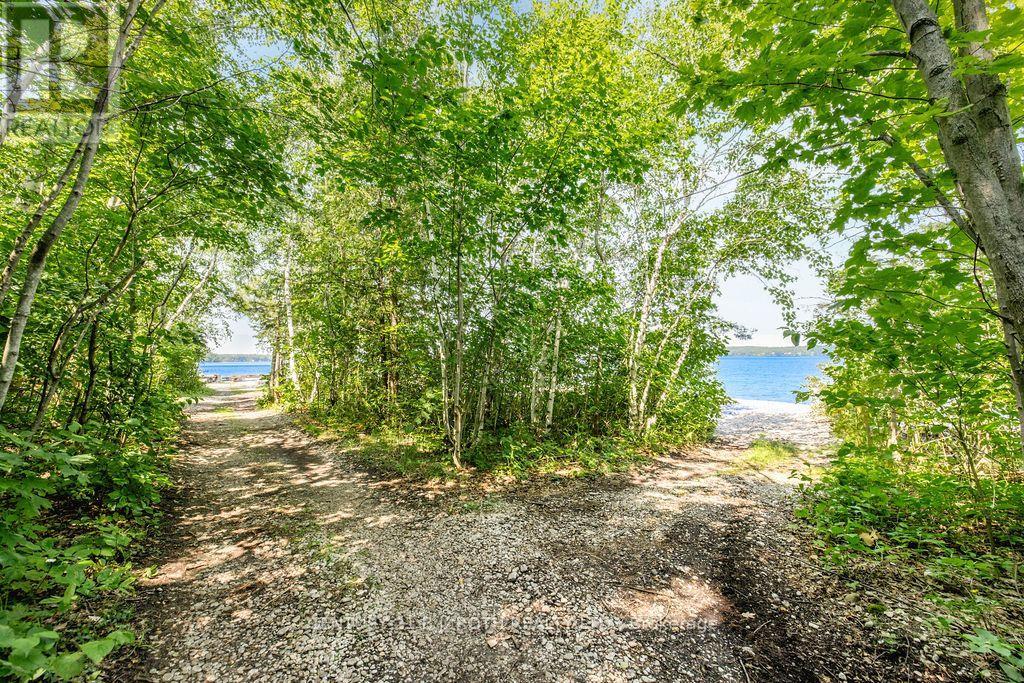 1844 OAKWOOD ROAD - 43